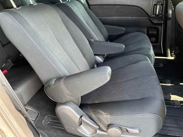 Mazda MPV 2011 8048880-8