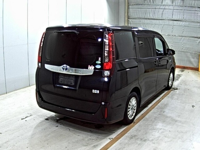 Toyota NOAH 2015 8048927-5