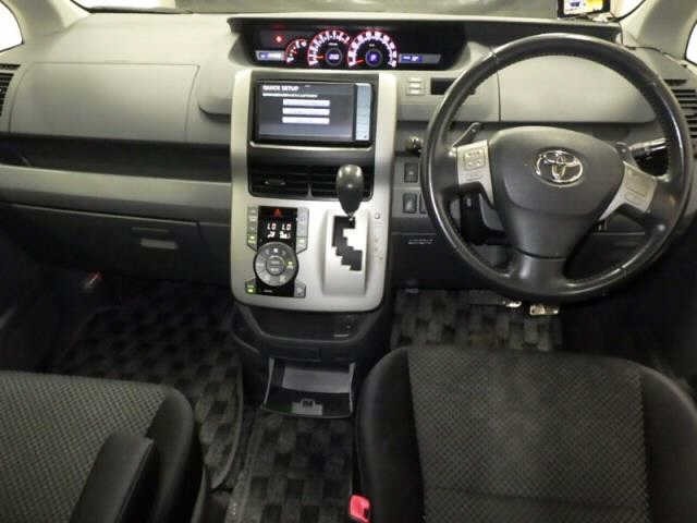 Toyota NOAH 2009 8048931-3