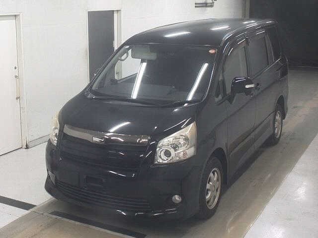 Toyota NOAH 2009 8048931-4