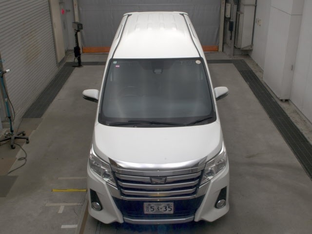 Toyota NOAH 2016 8048947-6