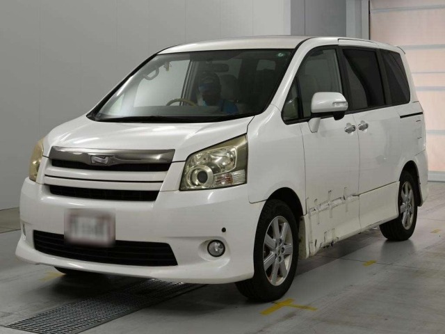 Toyota NOAH 2009 8048949-0