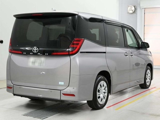 Toyota NOAH 2026 8048951-1