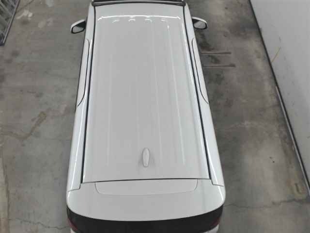 Toyota NOAH 2022 8048958-11