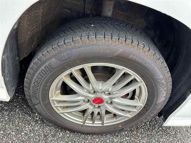 Toyota NOAH 2022 8048958-9