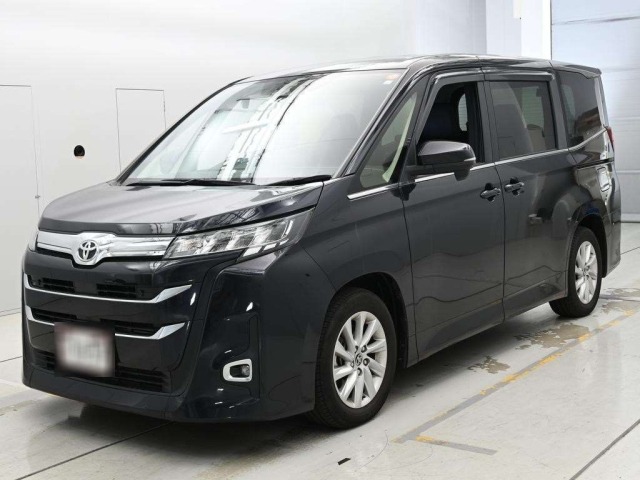 Toyota NOAH 2023 8048969-0