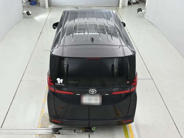 Toyota NOAH 2023 8048969-8