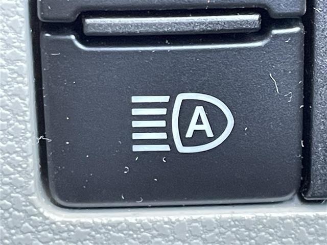 Toyota PIXIS EPOCH 2017 8047253-18