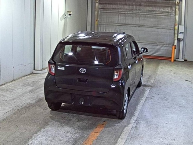 Toyota PIXIS EPOCH 2017 8047263-5