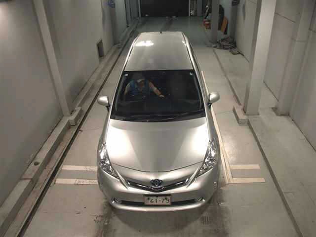 Toyota PRIUS 2011 8049475-6