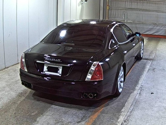 Maserati QUATTROPORTE 2007 8048395-5
