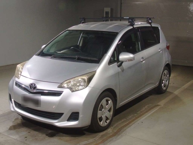 Toyota RACTIS 2011 8049623-0