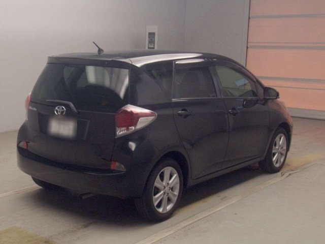 Toyota RACTIS 2014 8049624-1