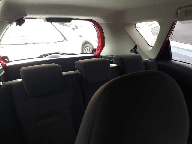 Toyota RACTIS 2016 8049632-11