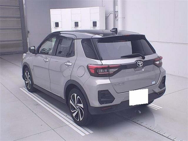 Toyota RAIZE 2023 8049000-1