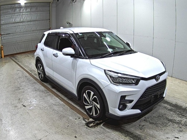 Toyota RAIZE 2020 8049009-0