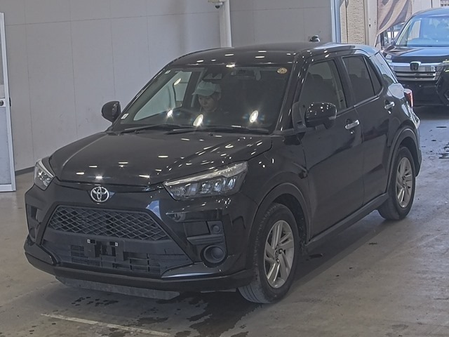 Toyota RAIZE 2023 8049017-0