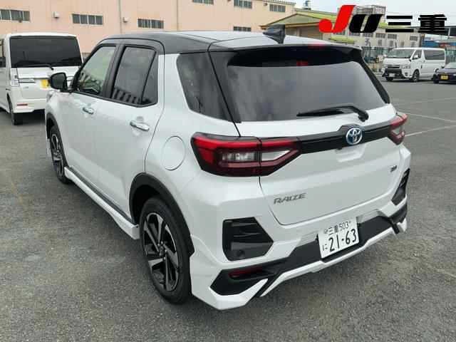 Toyota RAIZE 2026 8049027-1