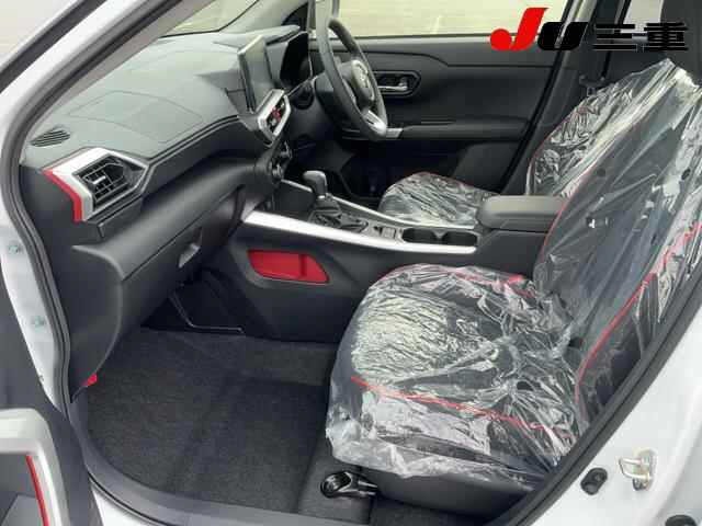 Toyota RAIZE 2026 8049027-3