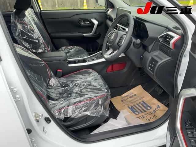 Toyota RAIZE 2026 8049027-4