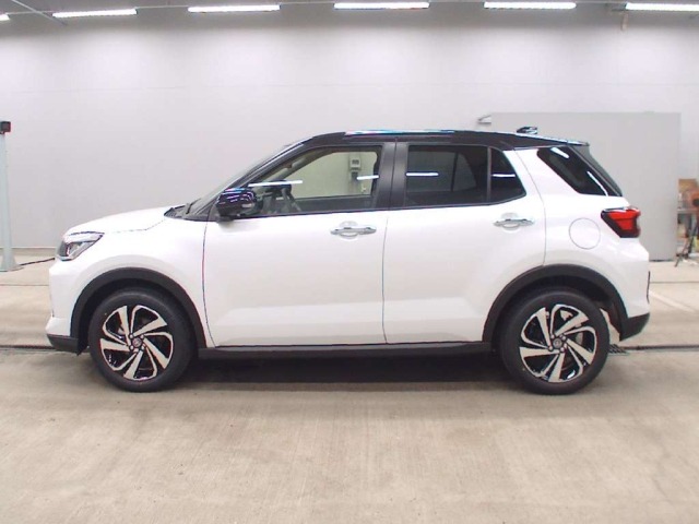Toyota RAIZE 2026 8049031-4