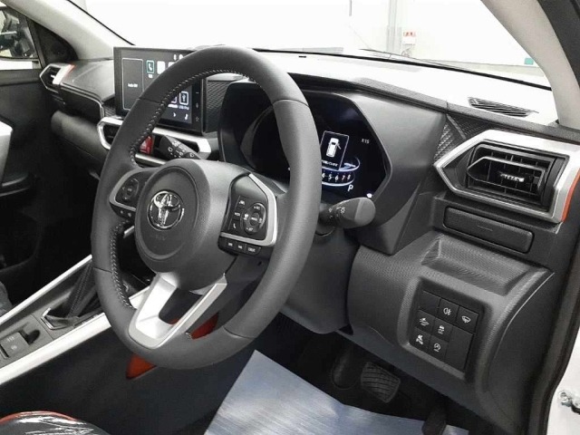 Toyota RAIZE 2026 8049031-7