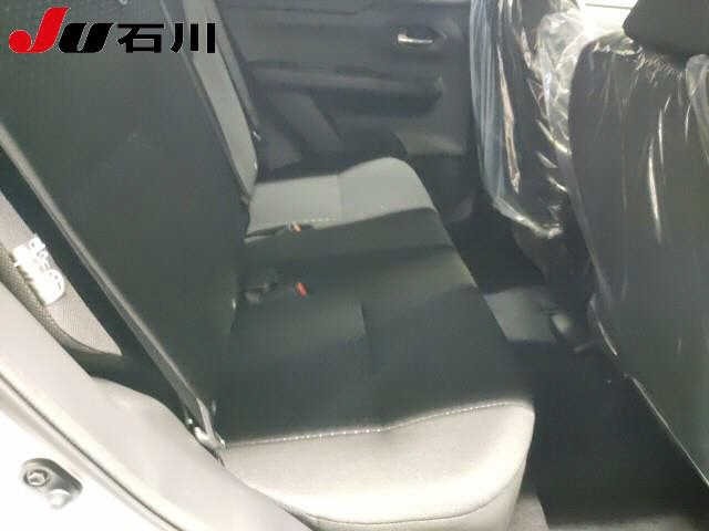 Toyota RAIZE 2026 8049040-7