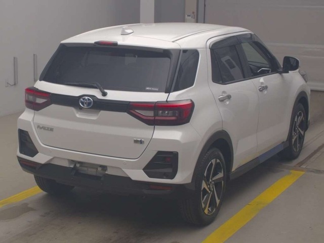 Toyota RAIZE 2026 8049041-1