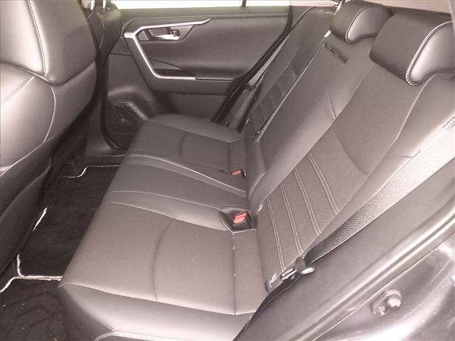 Toyota RAV4 2022 8049200-7