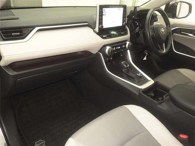 Toyota RAV4 2021 8049207-4