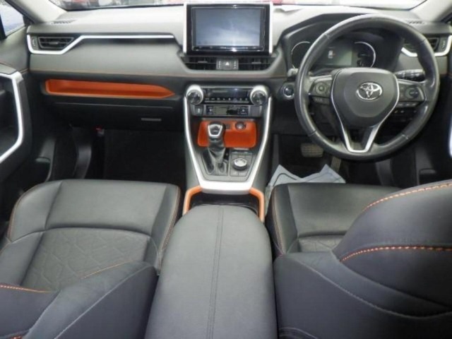 Toyota RAV4 2019 8049210-3