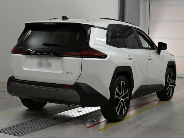 Toyota RAV4 2026 8049224-1