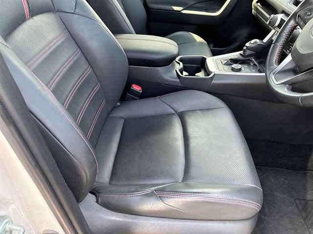 Toyota RAV4 2021 8049245-7