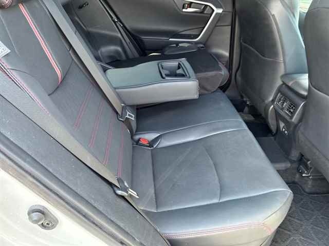 Toyota RAV4 2021 8049245-8