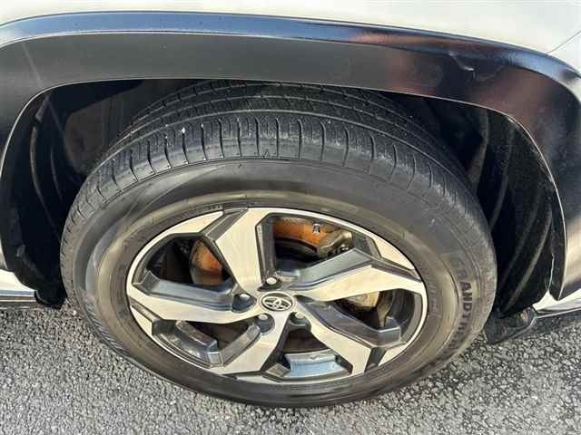 Toyota RAV4 2021 8049245-9