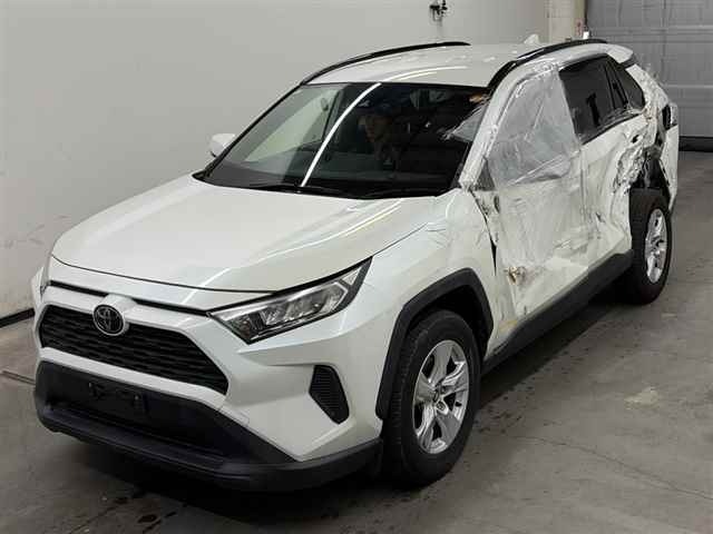 Toyota RAV4 2019 8049246-4