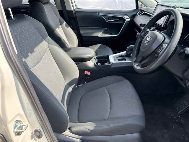 Toyota RAV4 2019 8049246-7