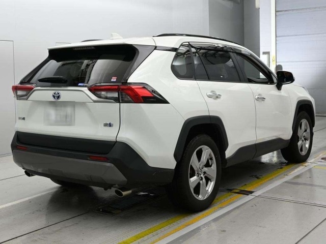 Toyota RAV4 2022 8049278-1