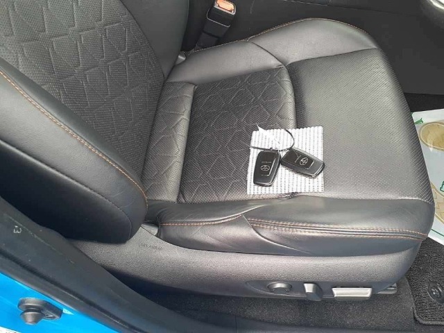 Toyota RAV4 2019 8049291-10