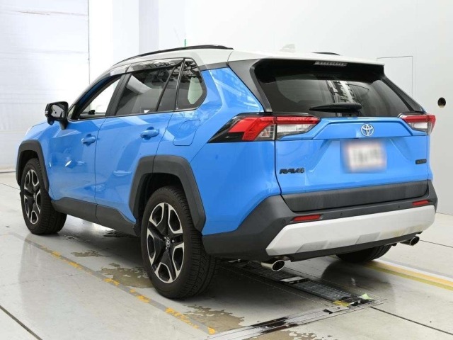 Toyota RAV4 2019 8049291-6