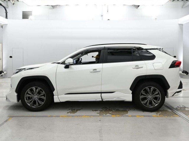 Toyota RAV4 2022 8049299-4