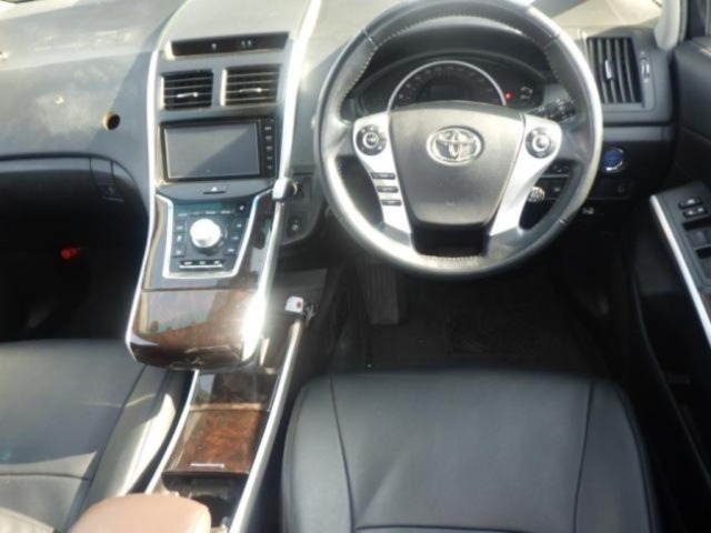 Toyota SAI 2014 8049797-3