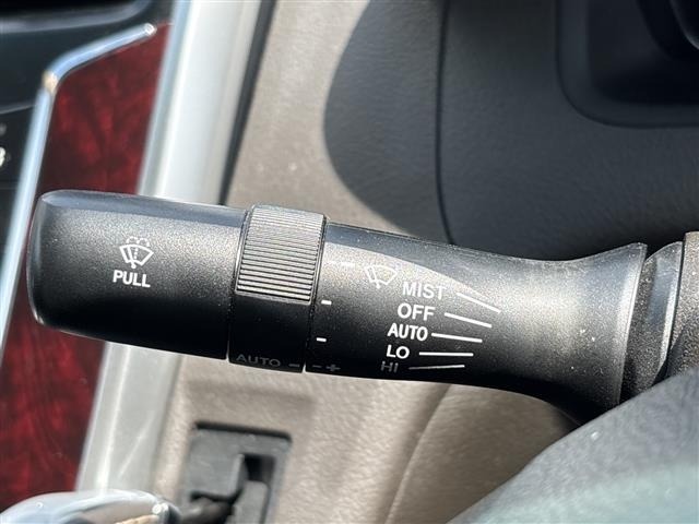 Toyota SAI 2017 8049823-3