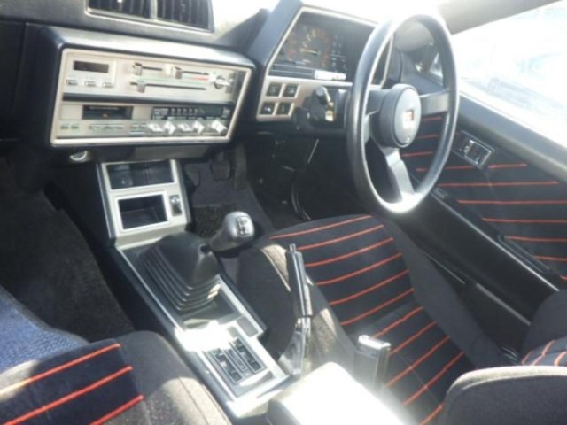 Nissan SKYLINE 1983 8048351-3