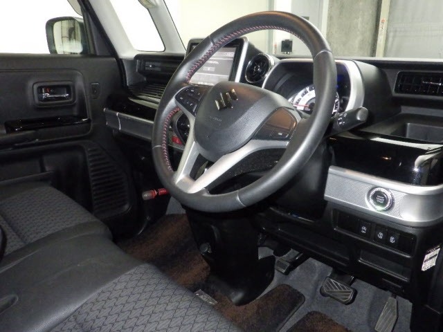 Suzuki SPACIA 2017 8049059-3