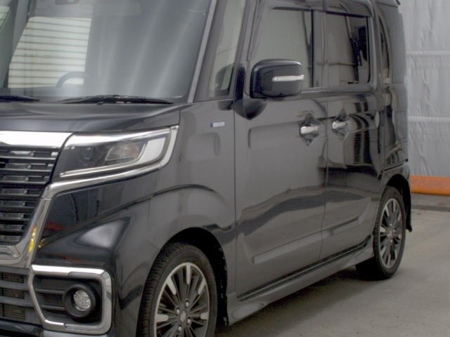 Suzuki SPACIA 2017 8049059-4
