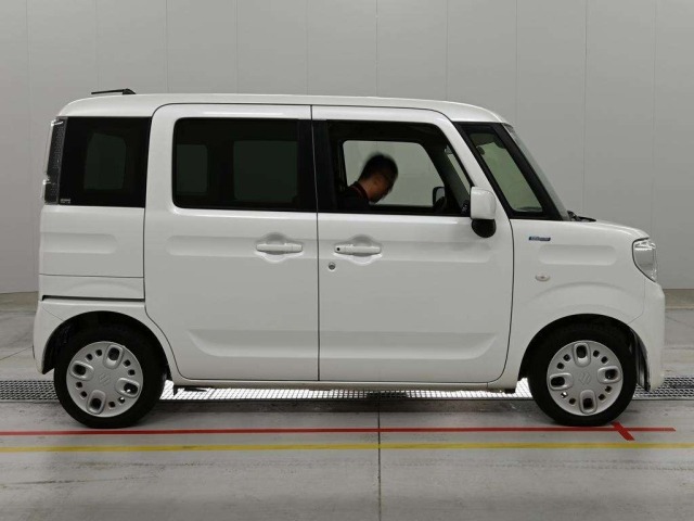 Suzuki SPACIA 2020 8049064-3