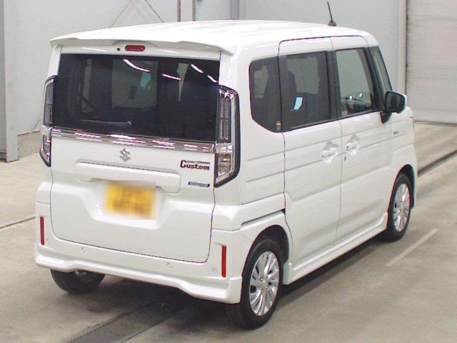 Suzuki SPACIA 2023 8049065-1