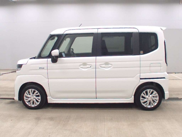 Suzuki SPACIA 2023 8049065-4