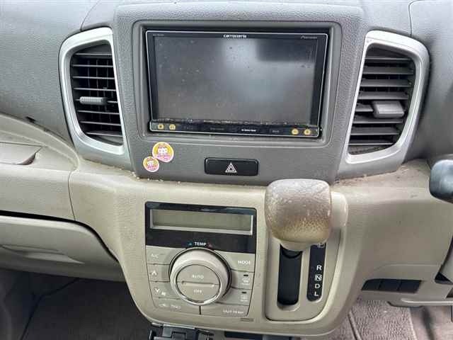 Suzuki SPACIA 2013 8049094-6